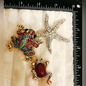 Lot 3 Pieces Large Multicolor Rhinestone Frog Brooch & Starfish Vintage Style